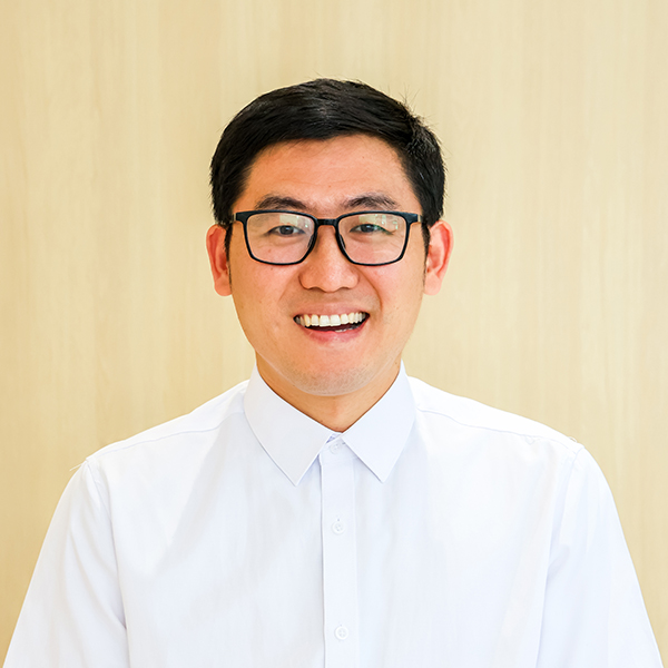 鹿晓晨.jpg