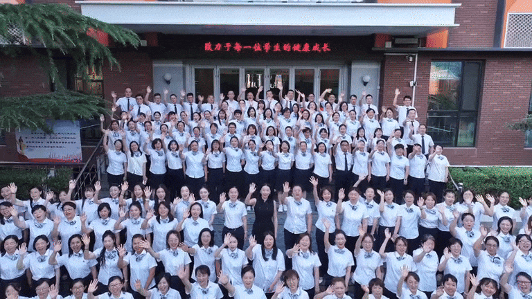 底部视频ph.gif
